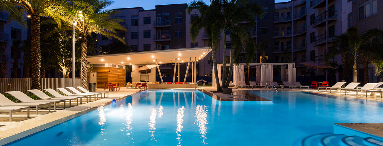 Pool-Twilight